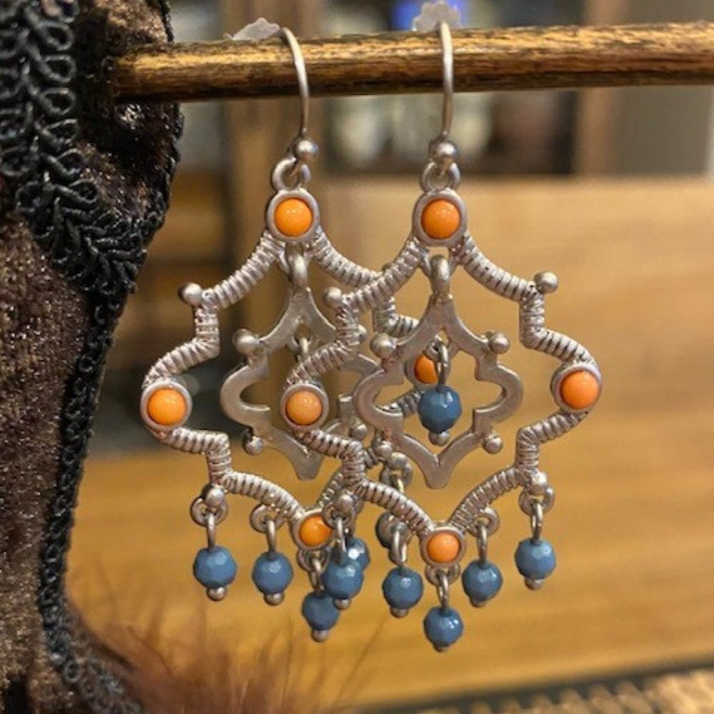 Lia Sophia "BONSAI" Earrings - Picture 2 of 7